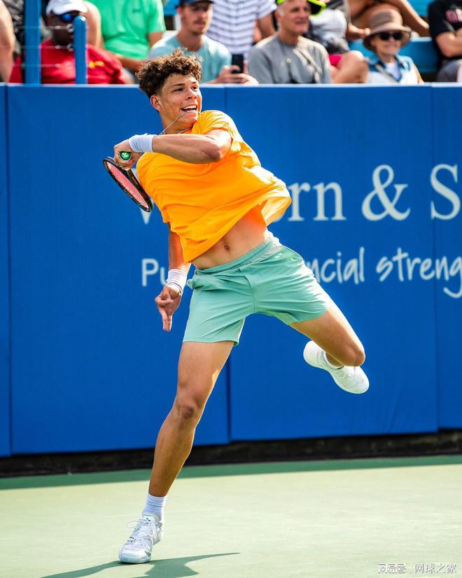 他提到职业 他提到职业